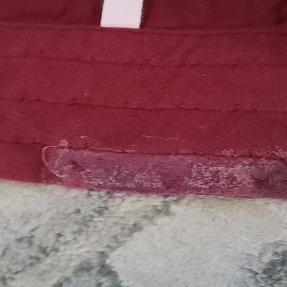 Victoria's Secret Red Lace Underwire Bra - Picture 6 of 8